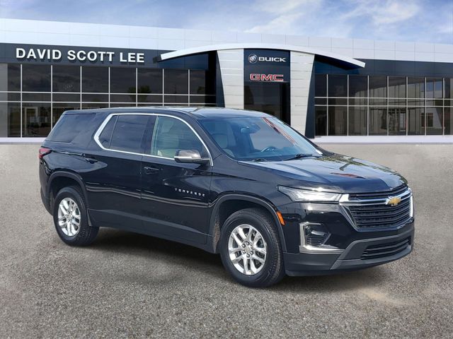 2023 Chevrolet Traverse LS FWD