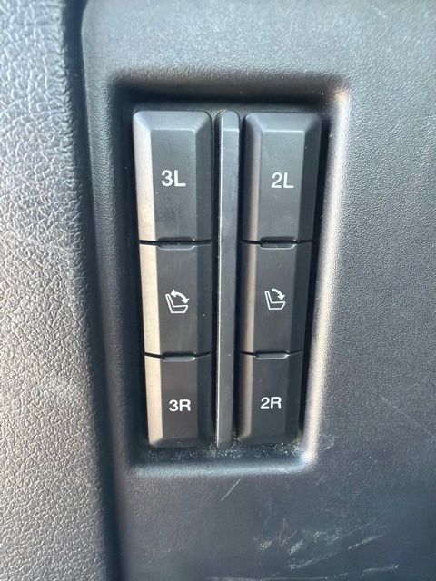 Used 2024 Silver Ford Limited image 8