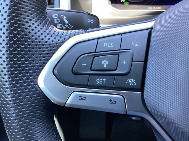 Used Car 2023 Volkswagen Atlas  3.6l V6 Sel Premium R-line For Sale Under $35,000 In San Antonio, Texas