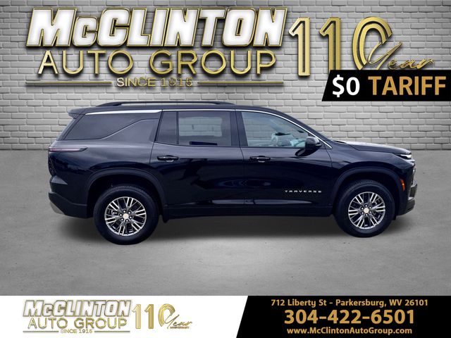 2025 Mosaic Black Metallic Chevrolet Traverse LT AWD SUV