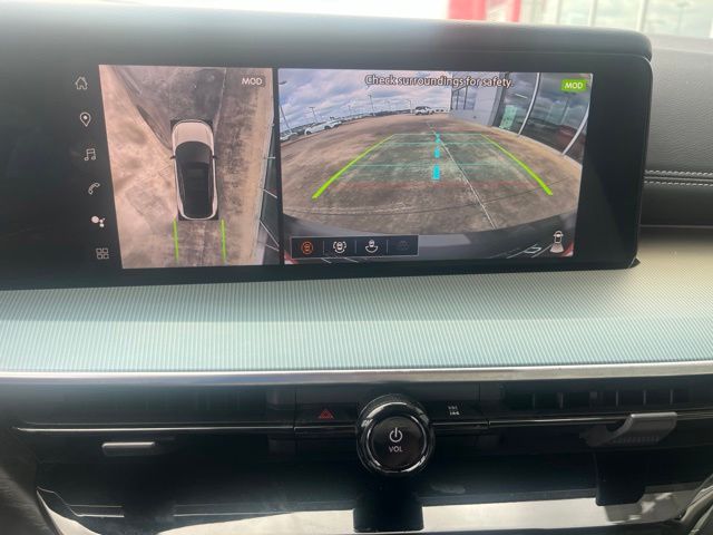 Used 2025 Nissan Murano SUV