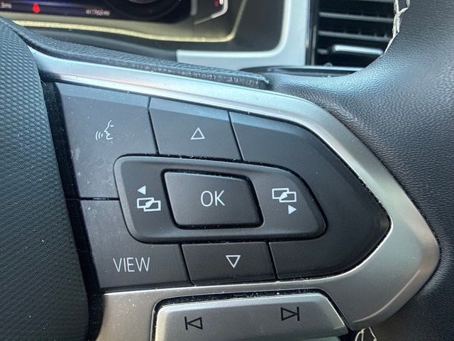 2023 Volkswagen Atlas Cross Sport 2.0T SE w/Technology White at Sutliff Volkswagen