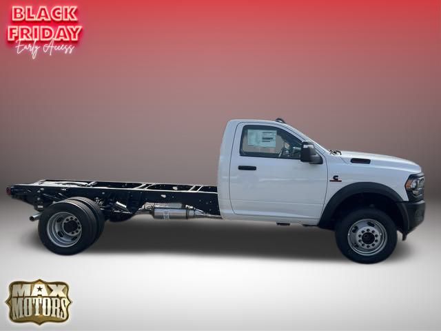 2024 Ram 5500HD Tradesman 8