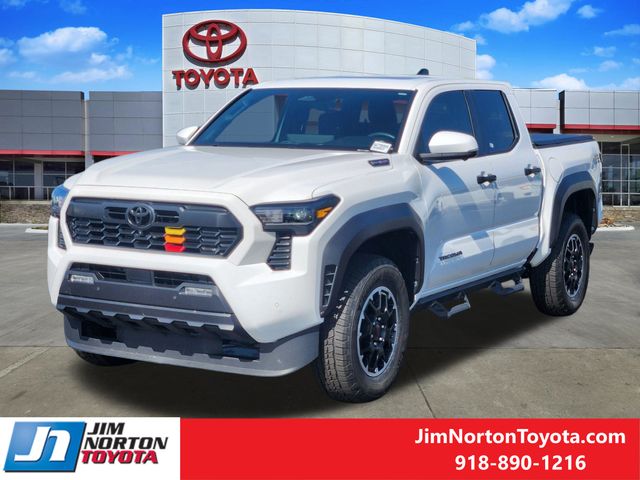 Used 2025 Toyota Tacoma Hybrid Truck