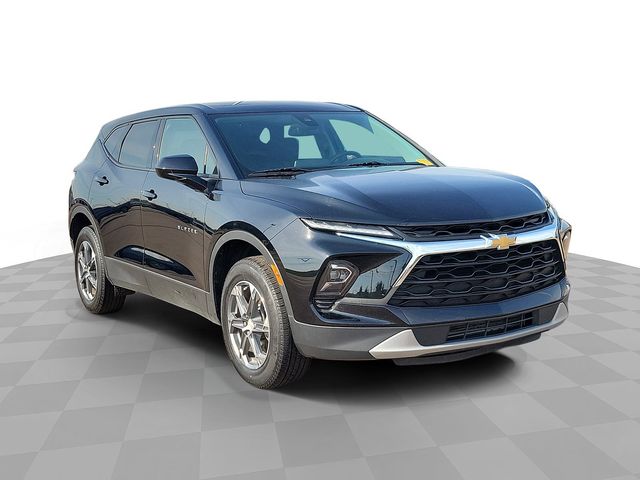 Used 2025 Chevrolet Blazer LT For Sale in Livonia, MI