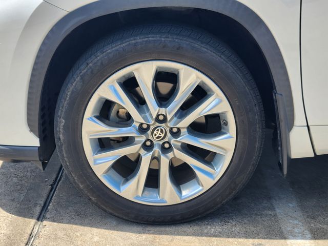 2021 Toyota Highlander Limited White at Don McGill Toyota