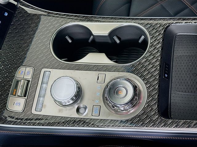 Thumbnail: 2026 Genesis GV70 - 15