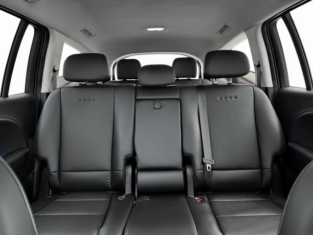 New 2026 White Hyundai SEL image 16