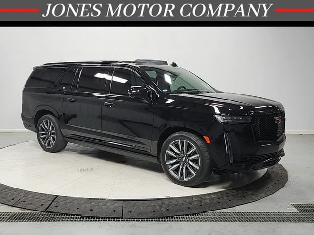 2023 Cadillac Escalade ESV Sport 4WD