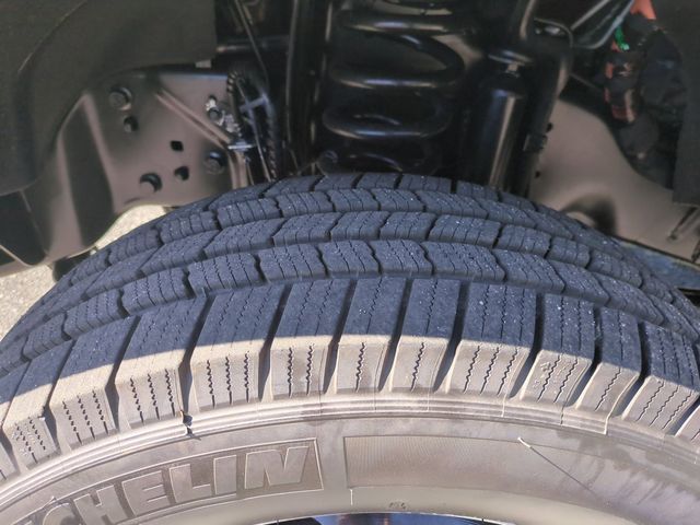Used 2026 White Ford XL image 11