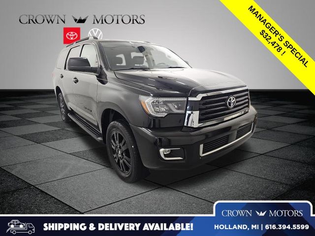 Midnight Black Metallic 2018 Toyota Sequoia TRD Sport 4WD SUV / Crossover Four-Wheel Drive 6-Speed Automatic
