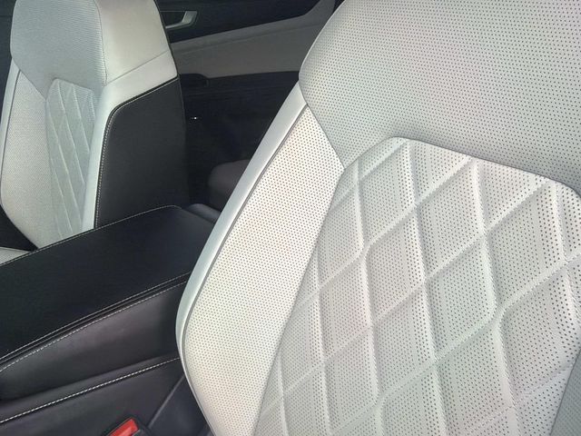 Used 2024 Volkswagen Atlas Cross Sport SUV