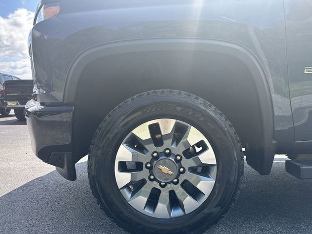 Used 2019 Gray Chevrolet Custom Trail Boss image 20