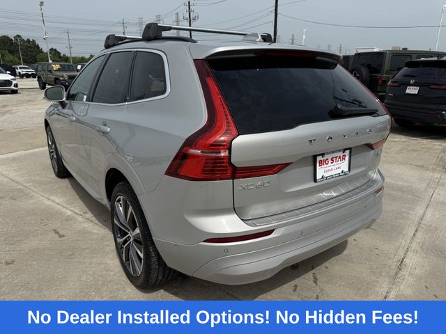 2022 Volvo XC60 B5 Momentum - 4