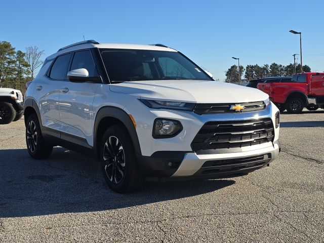 2023 Chevrolet TrailBlazer LT:C02508