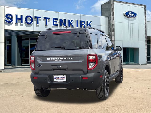 New 2025 Gray Ford Outer Banks image 8