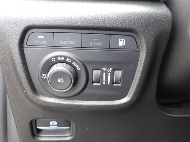 used 2023 Jeep Grand Cherokee car, priced at $31,448