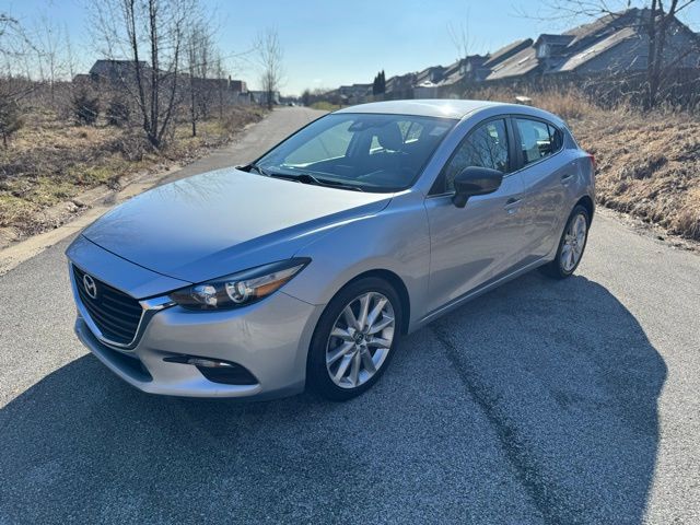 2017 Mazda MAZDA3 Touring Hatchback