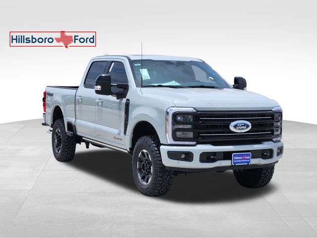 2025 Avalanche Ford F-350SD Platinum 4X4 Truck