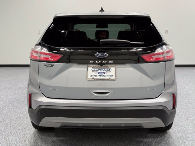 Used 2024 Silver Ford SEL image 7