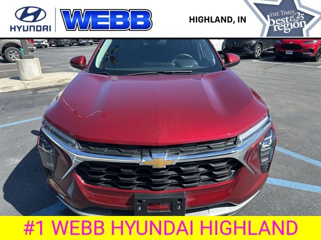 Used 2025 Red Chevrolet LT image 7
