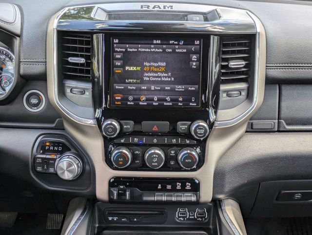 2019 Ram 1500 Laramie Crew Cab 4x4 5'7" Box