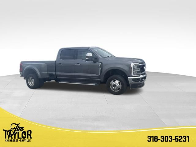 Gray Metallic 2024 Ford F-350 Super Duty Lariat Crew Cab LB DRW 4WD Pickup Truck Four-Wheel Drive Automatic