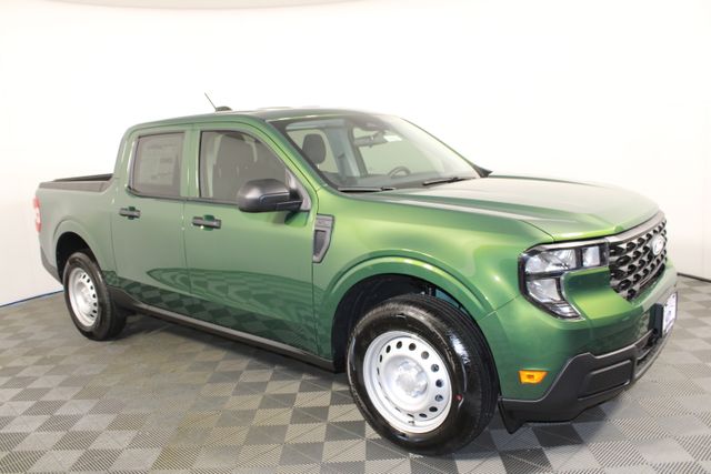 2025 Ford Maverick XL photo 2