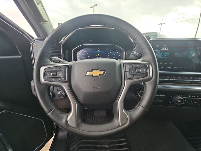 Used 2025 Black Chevrolet LT image 15