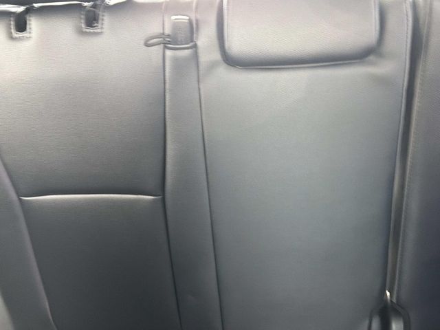 2026 Toyota Highlander Limited - Photo 15
