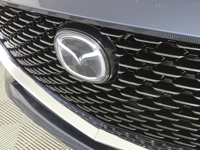 2021 Mazda Mazda3 Preferred photo 12