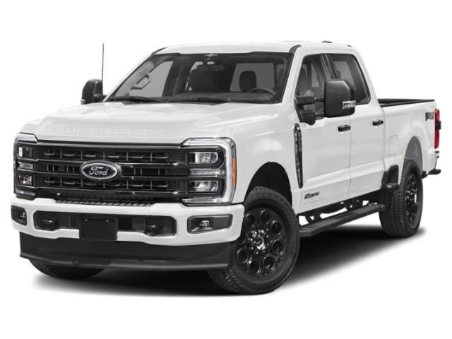 Oxford White 2026 Ford F-250 Super Duty XLT Crew Cab 4WD Pickup Truck Four-Wheel Drive Automatic
