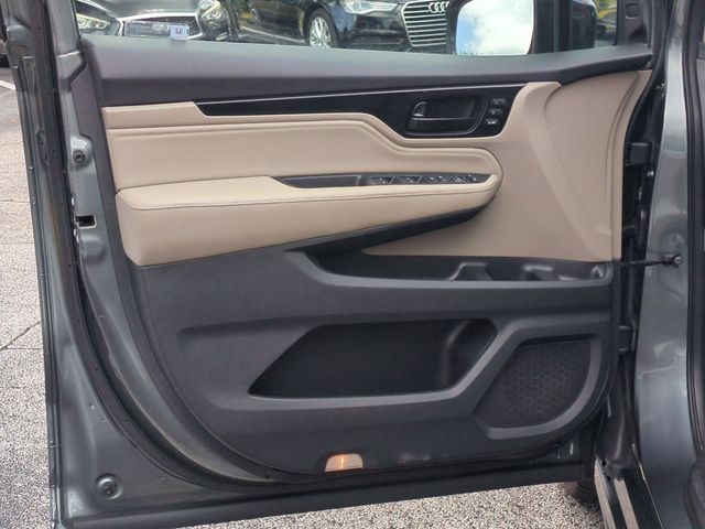 Used 2018 Honda Odyssey Elite 4D Passenger Van