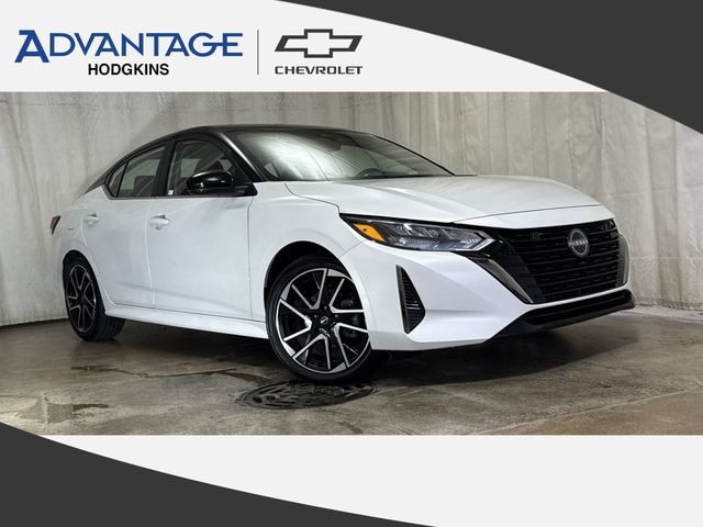 Aspen White Tricoat/Super Black 2025 Nissan Sentra SR FWD Sedan Front-Wheel Drive Automatic