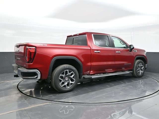 2025 GMC Sierra 1500 SLT 8