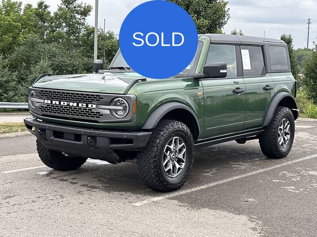  2022 Ford Bronco Badlands Advanced 4-Door 4WD   