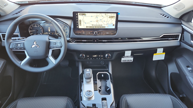 2026 Mitsubishi Outlander