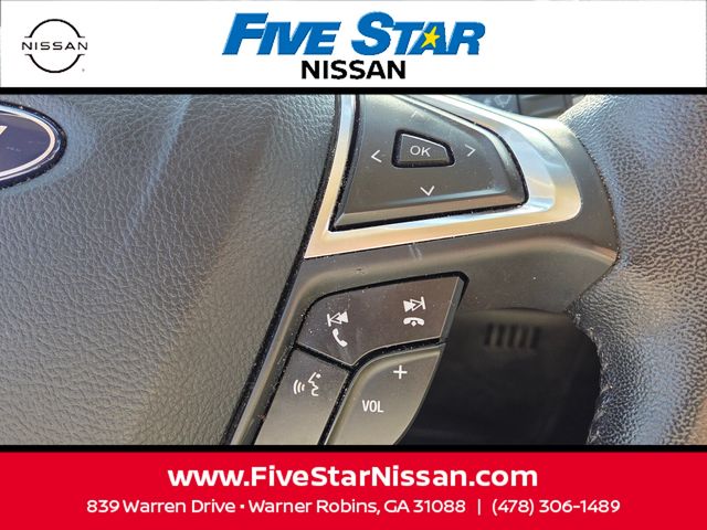 Used 2020 Red Ford SEL image 27