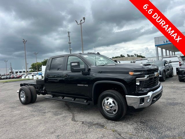 Black 2026 Chevrolet Silverado 3500HD Pickup Truck Four-Wheel Drive Automatic