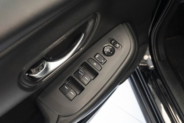 Used 2025 Honda HR-V SUV