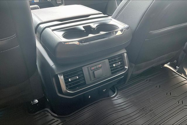 2023 Ford F-150 Lariat - 9