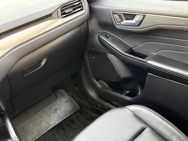 Certified Used 2022 Blue Ford Plug-In Hybrid Titanium image 17