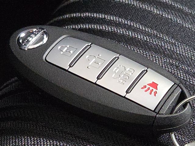 2019 Nissan Sentra SV photo 32