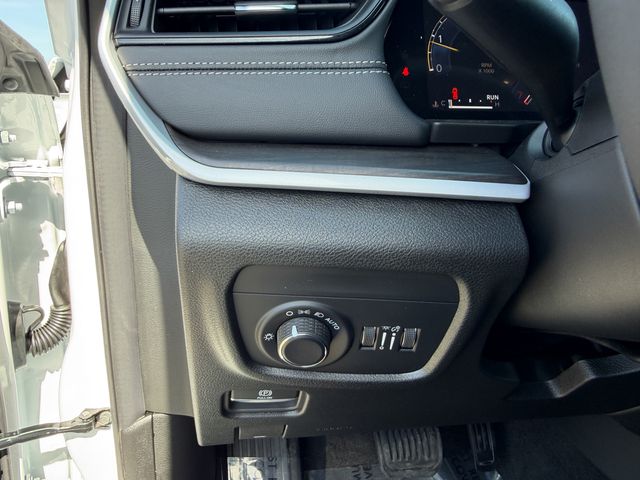 new 2026 Jeep Grand Cherokee car, priced at $37,455