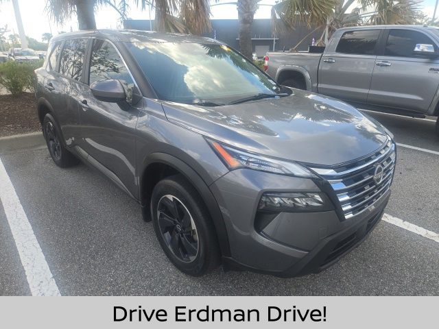 2024 Nissan Rogue SV FWD's photo