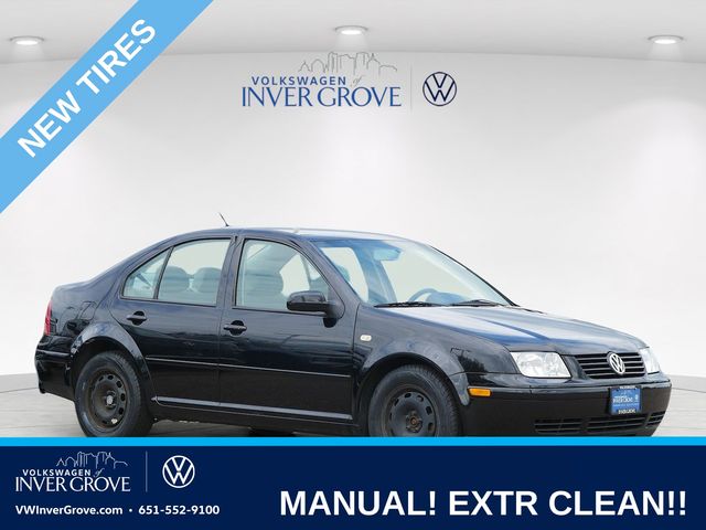 Black 2000 Volkswagen Jetta Sedan Front-Wheel Drive 5-Speed Manual