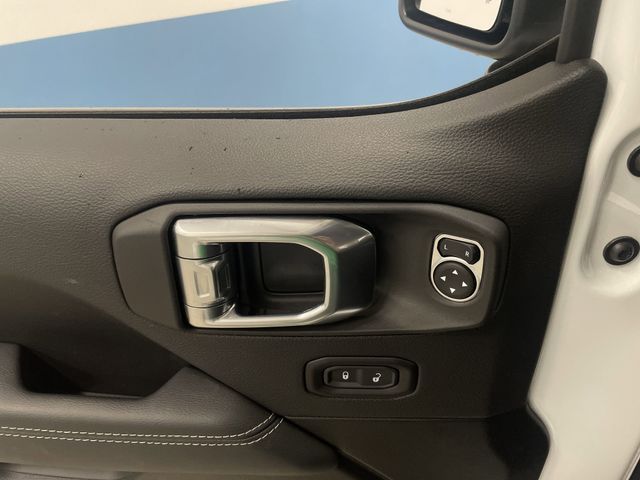 2022 Jeep Wrangler Unlimited Sahara 4xe photo