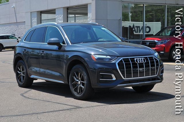 Manhattan Gray Metallic 2021 Audi Q5 quattro Premium 45 TFSI SUV / Crossover All-Wheel Drive 7-Speed Automatic