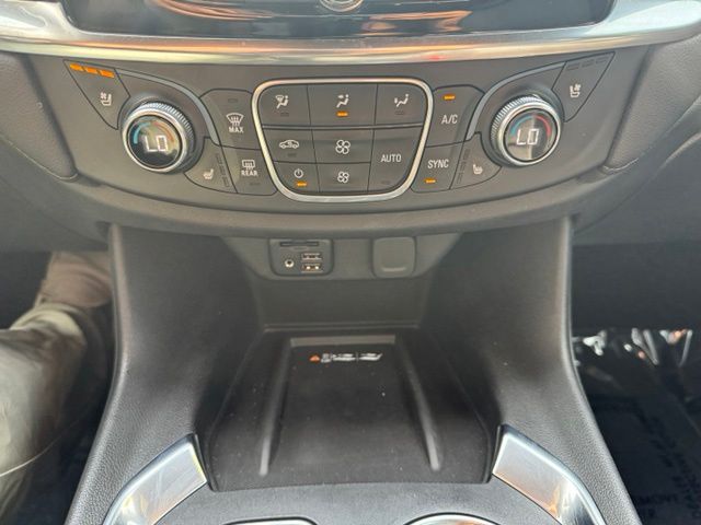Used 2022 Black Chevrolet High Country image 30