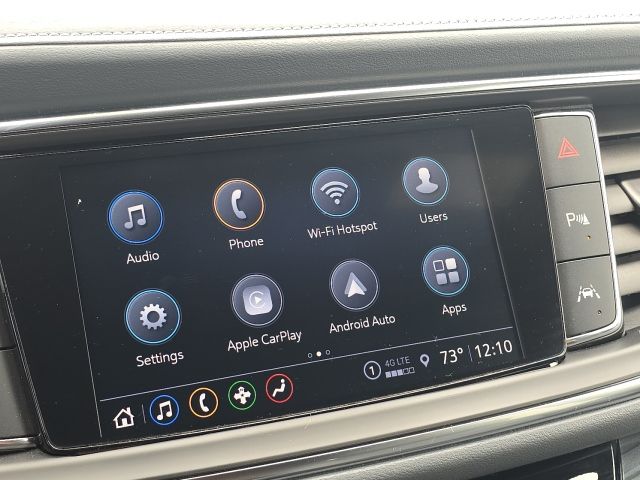 2023 Buick Enclave Essence:C02678